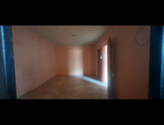 2 BEDROOM HOUSE FOR SALE IN SOL PLAATJIE